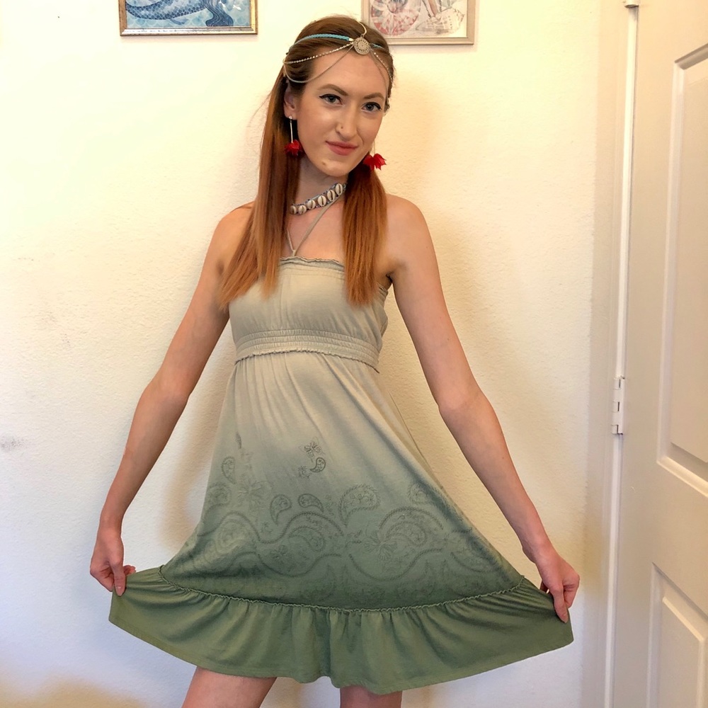 Beautiful Strapless Dress - Picture 1 of 4